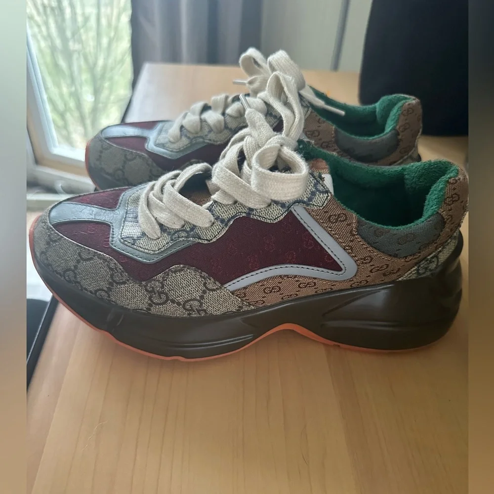 Gucci Rython Sneakers - Picture 2 of 5